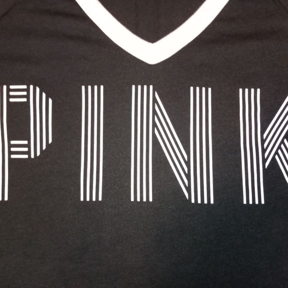 Victoria secret pink shirt - Picture 2 of 4